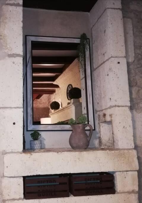 Maison Charentaise A La Campagne Becheresse Zewnętrze zdjęcie
