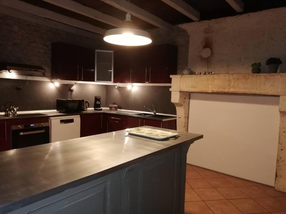 Maison Charentaise A La Campagne Becheresse Zewnętrze zdjęcie